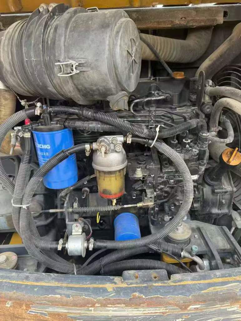 Used XCMG XE60D Excavator 2018 Model / 5