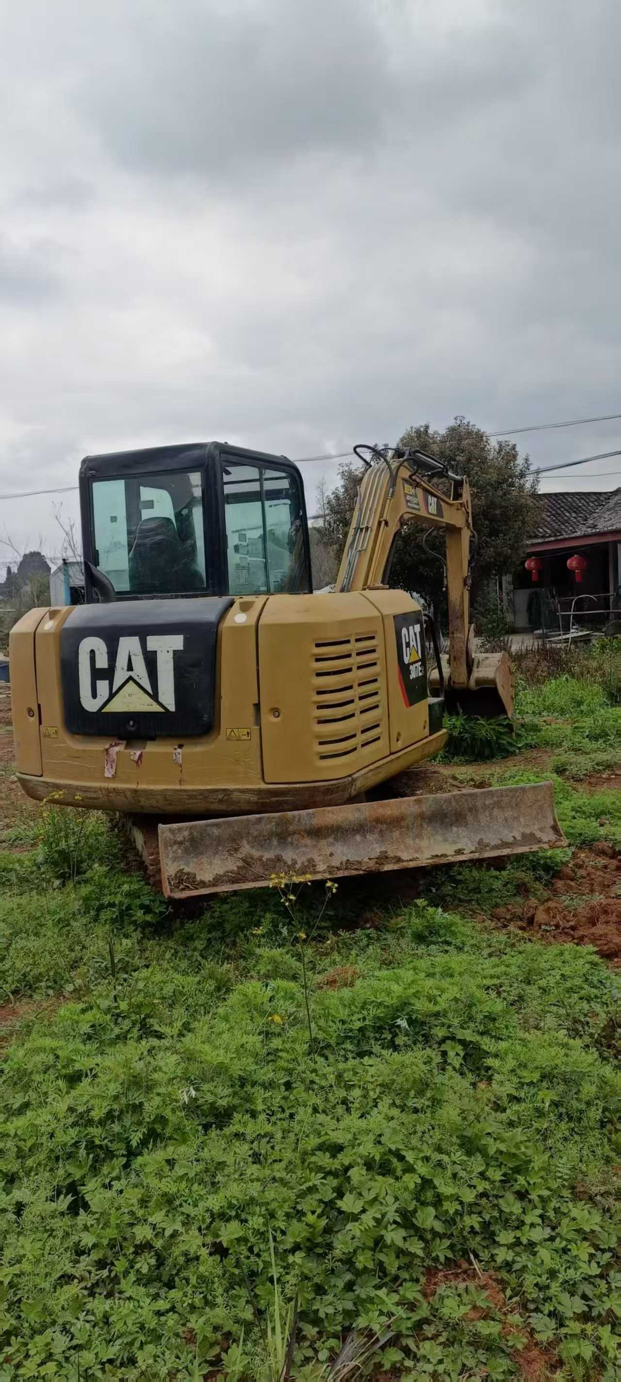 Used Caterpillar 305.5 Excavator 2018 Model / 3