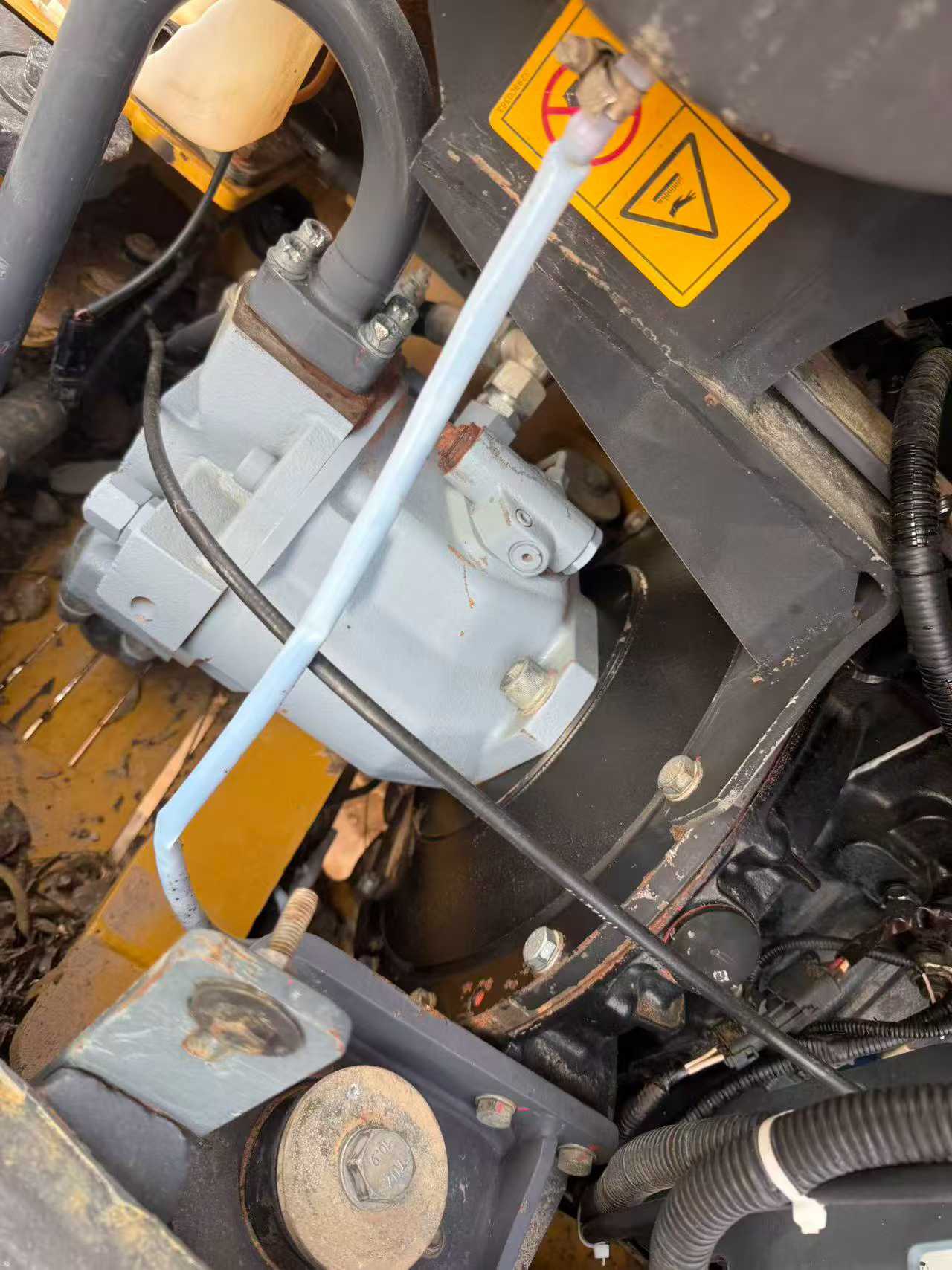 Used XCMG XE60 Excavator 2017 Model / 3