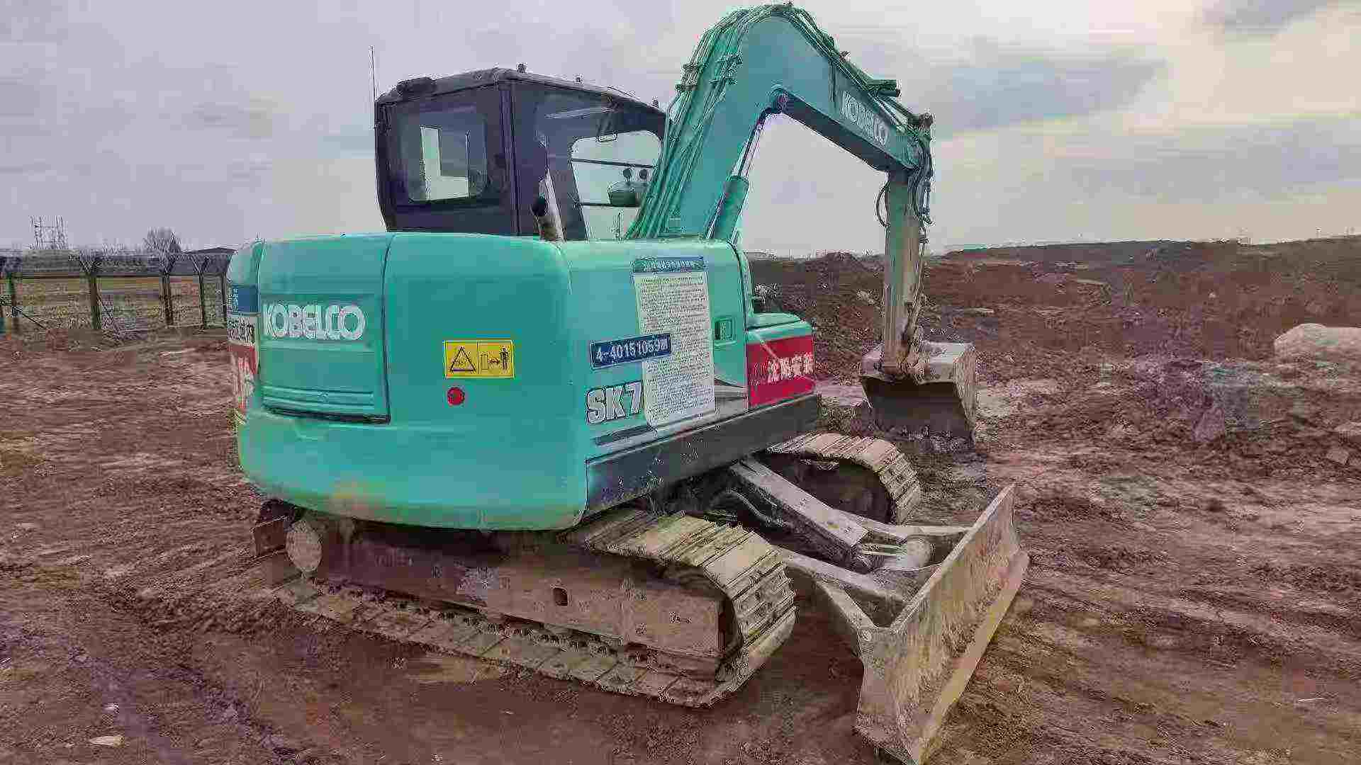 Used Kobelco SK75 Excavator 2024 Model / 3