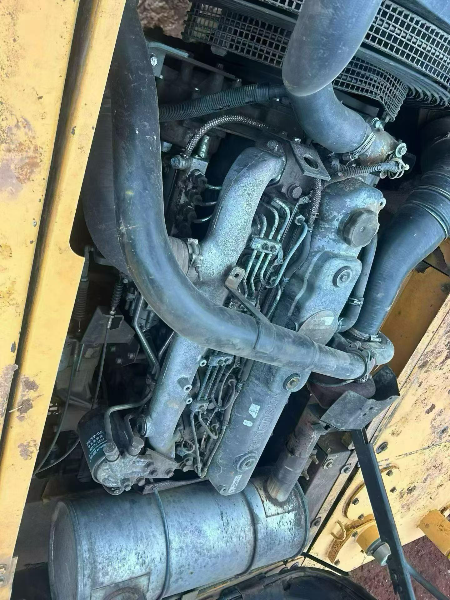 Used Sany SY215C-8 Excavator 2015 Model / 3