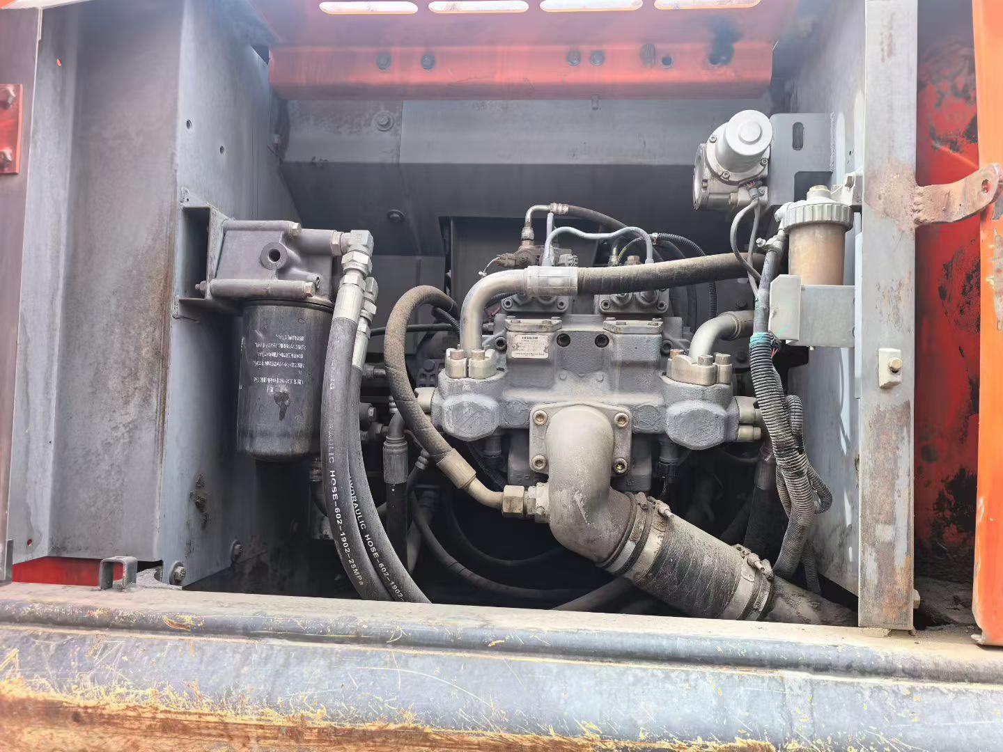 Used Hitachi EX250-5 Excavator 2016 Model / 4