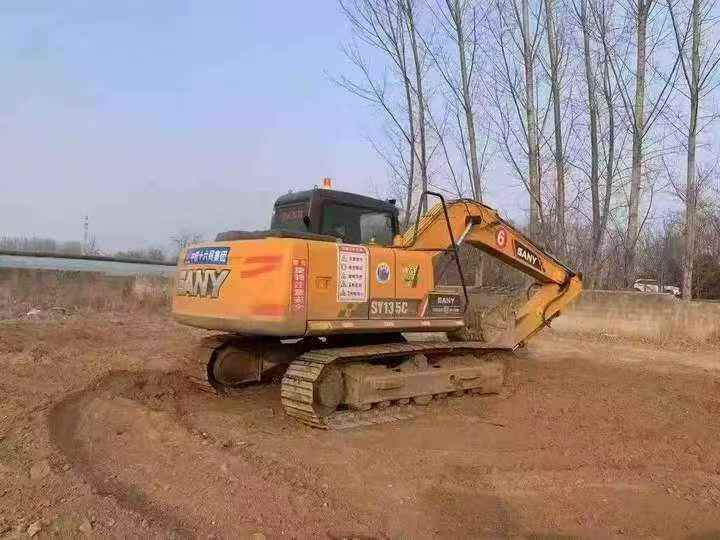 Used Sany SY135-8S Excavator 2016 Model / 3