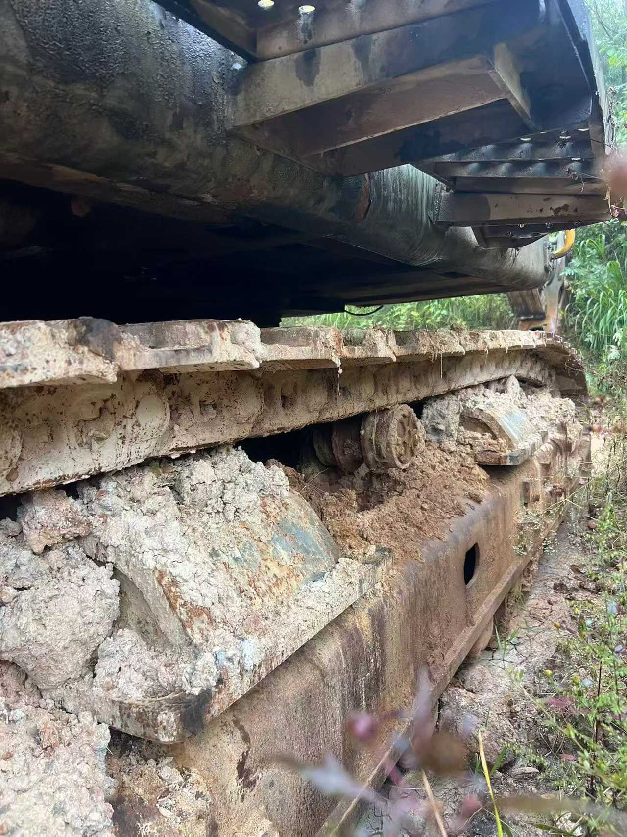 Used Volvo EC700C Excavator 2016 Model / 7