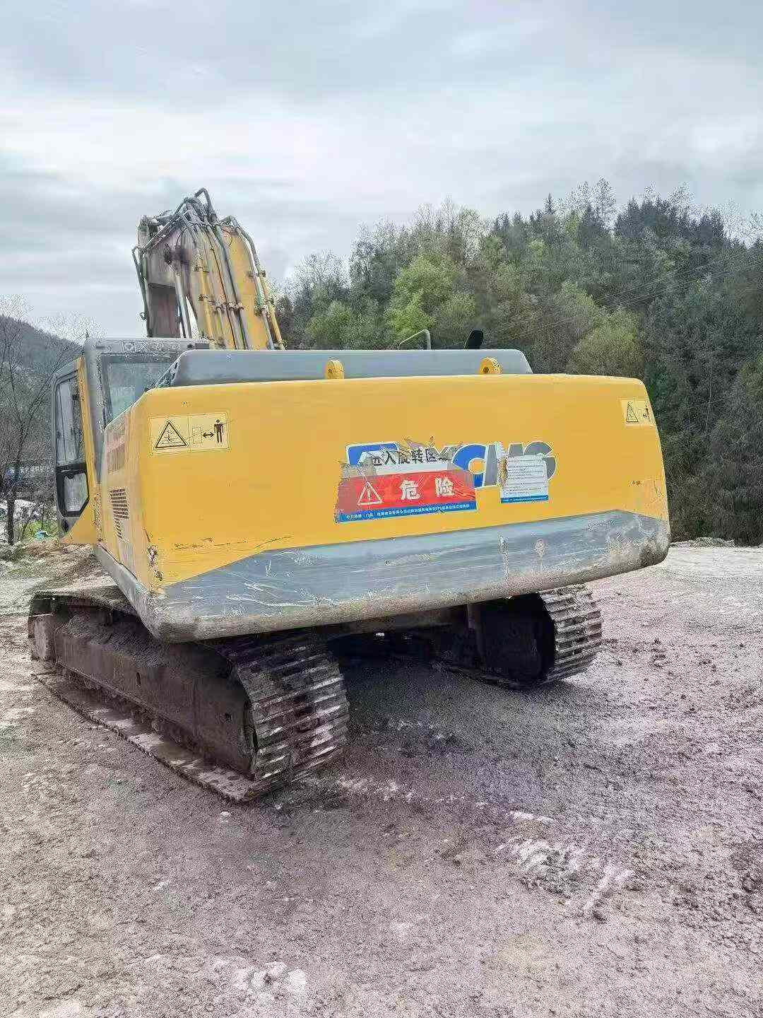 Used XCMG XE335C Excavator 2016 Model / 6