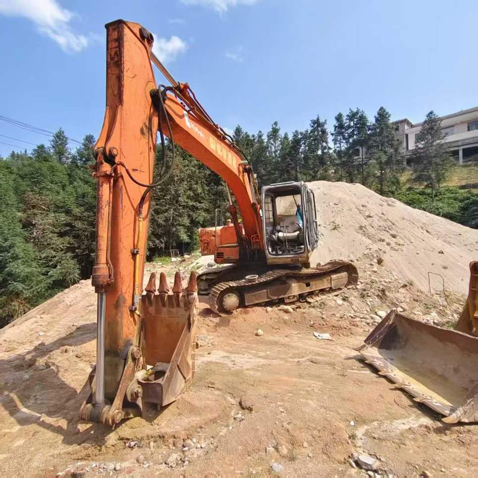 Used Hitachi EX120 Excavator 2016 Model / 3