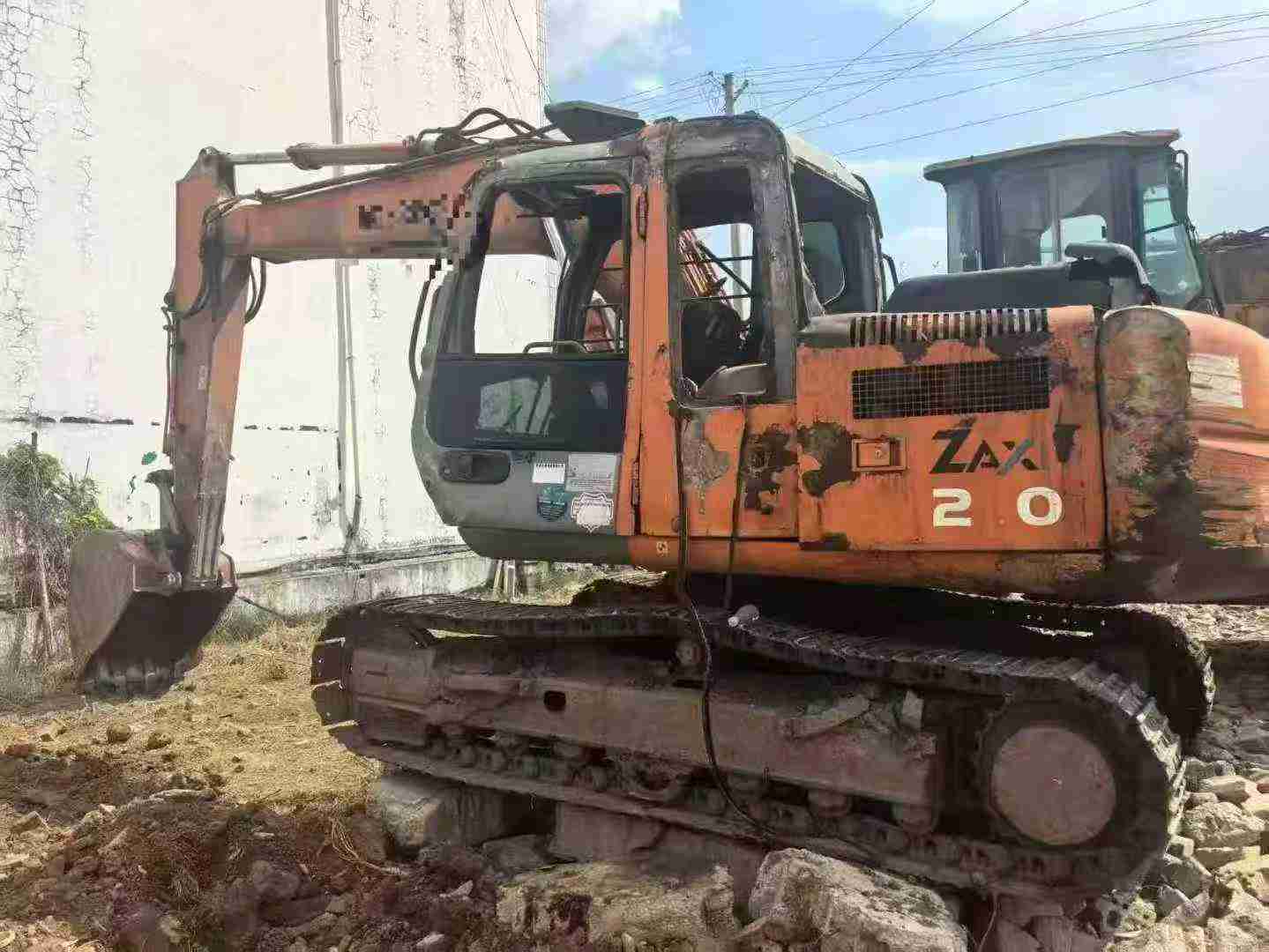Used Hitachi EX120 Excavator 2011 Model / 3
