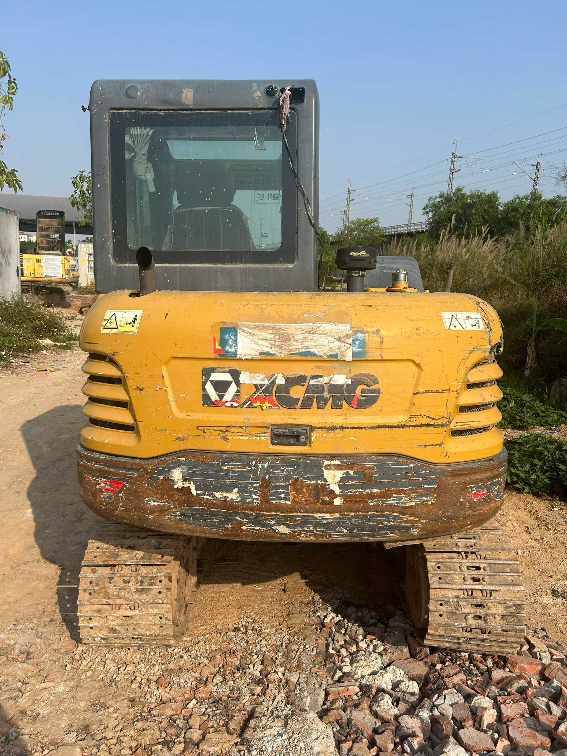 Used XCMG XE55D Excavator 2020 Model / 4