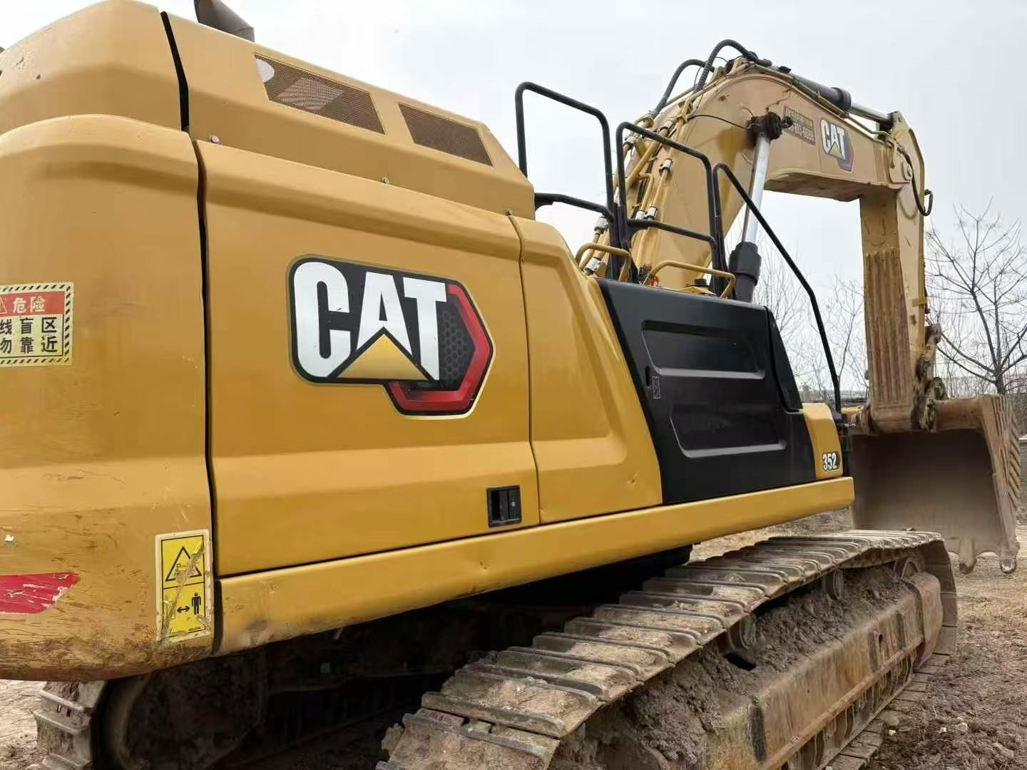 Used Caterpillar CAT352  Excavator 2023 Model / 2