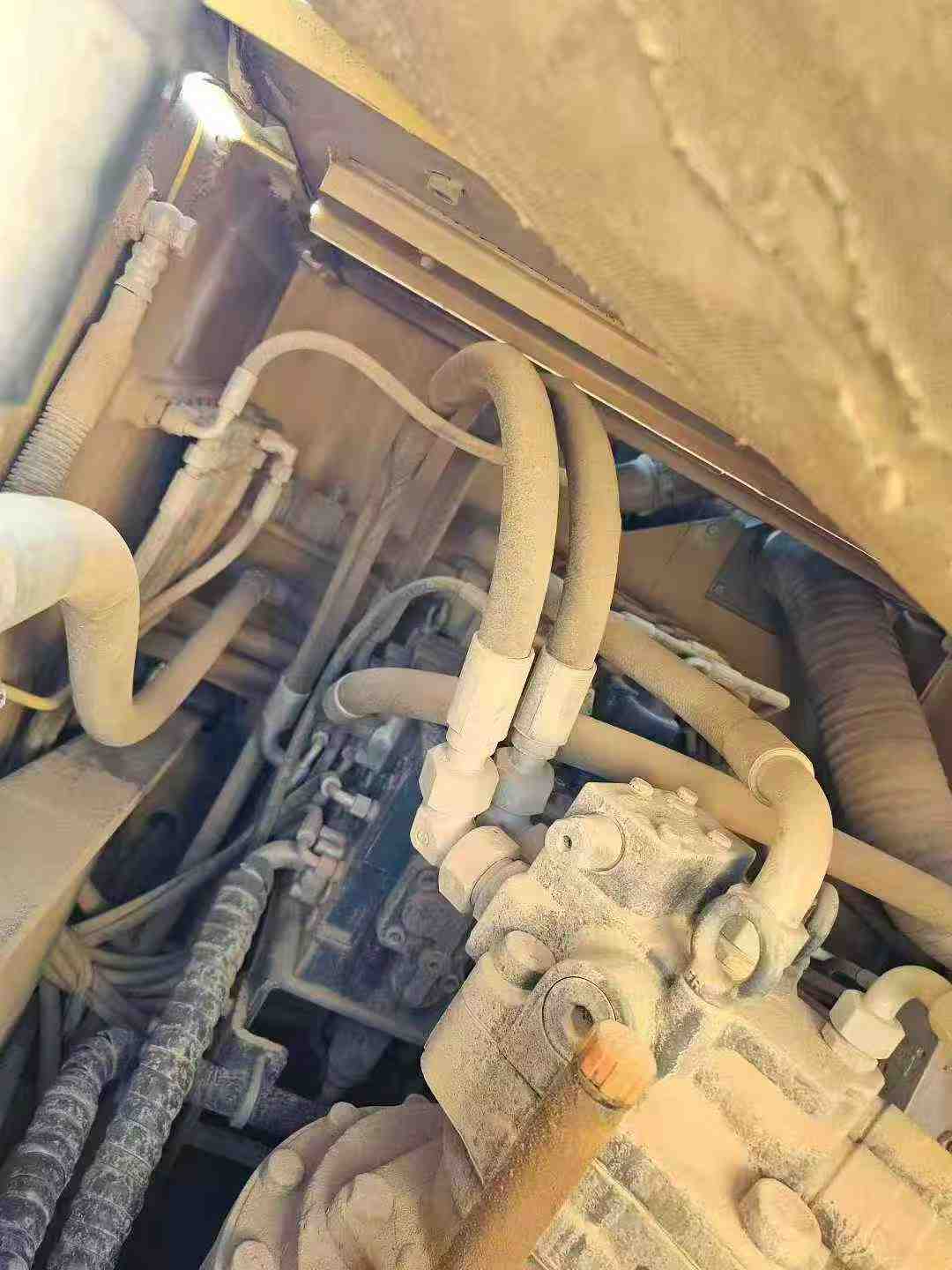 Used XCMG XE200DA Excavator 2021 Model / 5