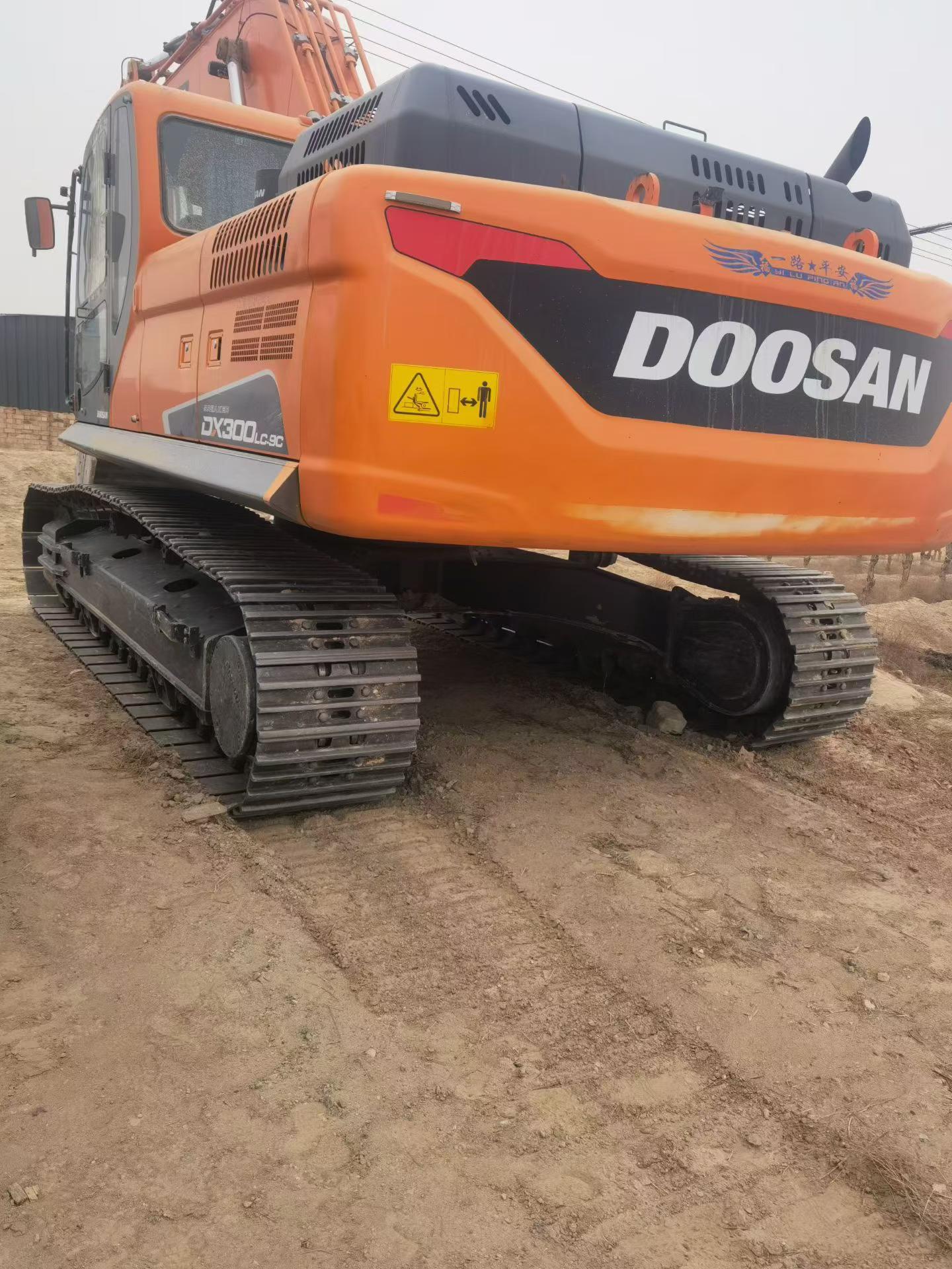 Used Doosan S300 Excavator 2020 Model / 4