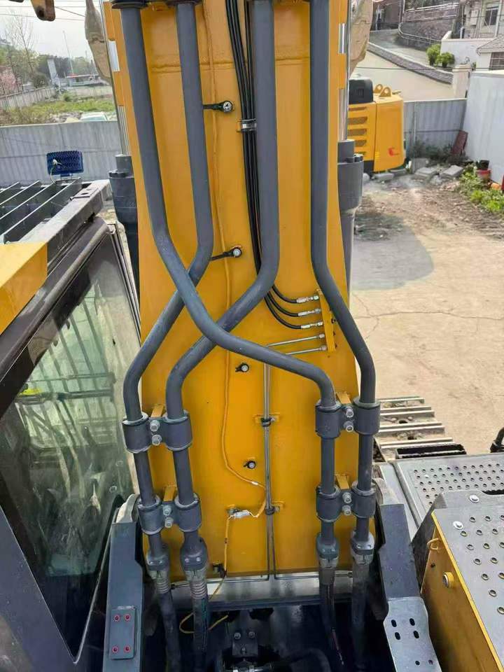 Used XCMG XE600DK Excavator 2022 Model / 6