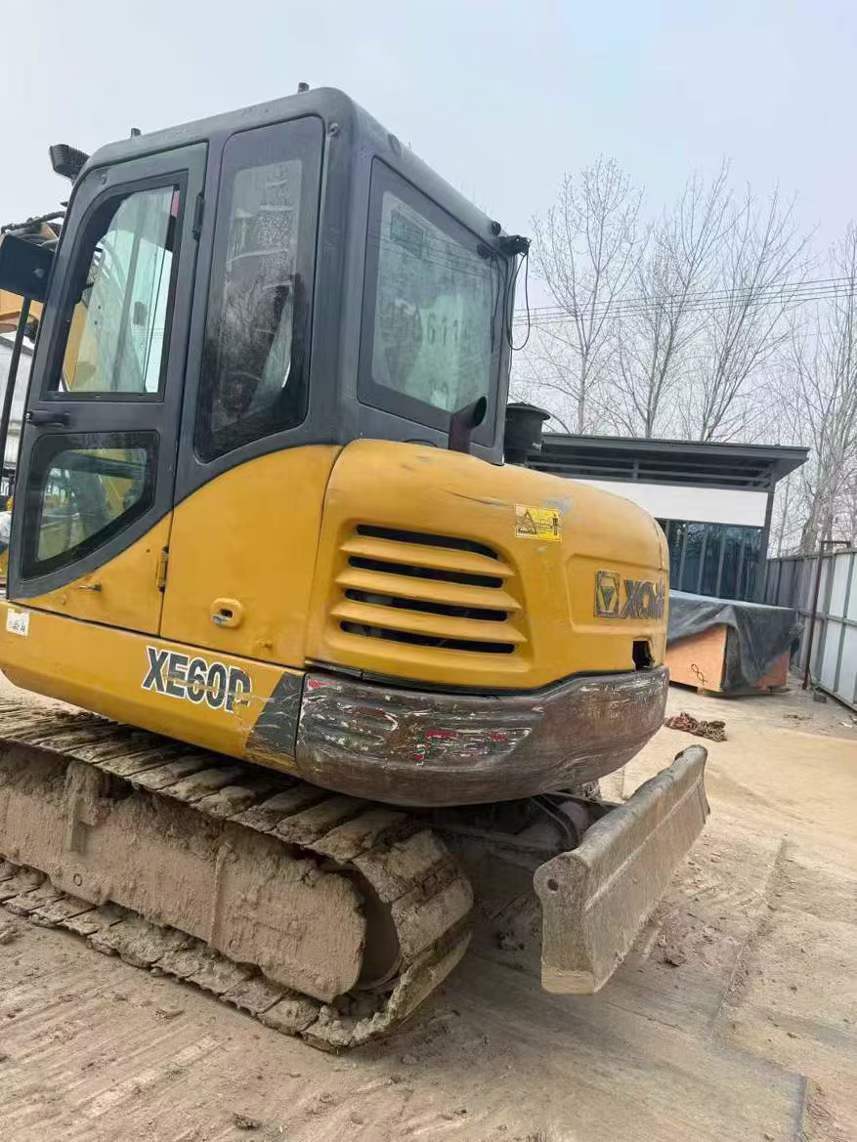Used XCMG XE60D Excavator 2018 Model / 2