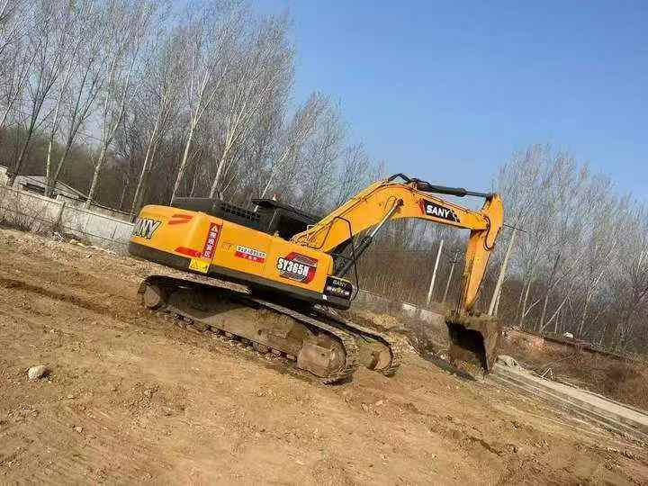 Used Sany SY365C Excavator 2016 Model / 4