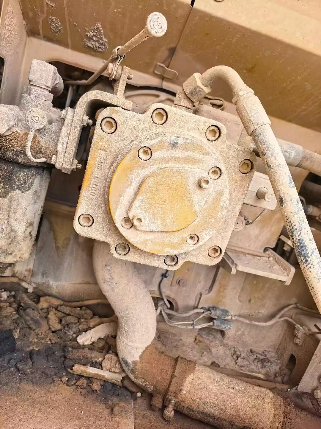 Buy Caterpillar 323 Used Excavator / 2