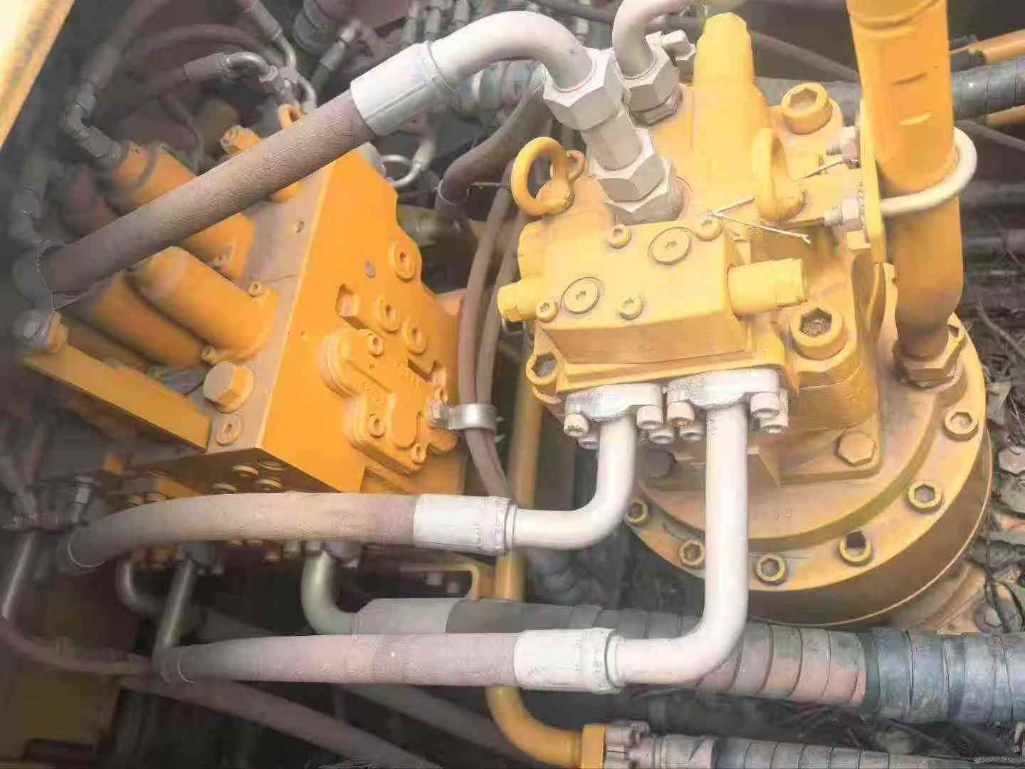 Used Sany SY245H Excavator 2021 Model / 4