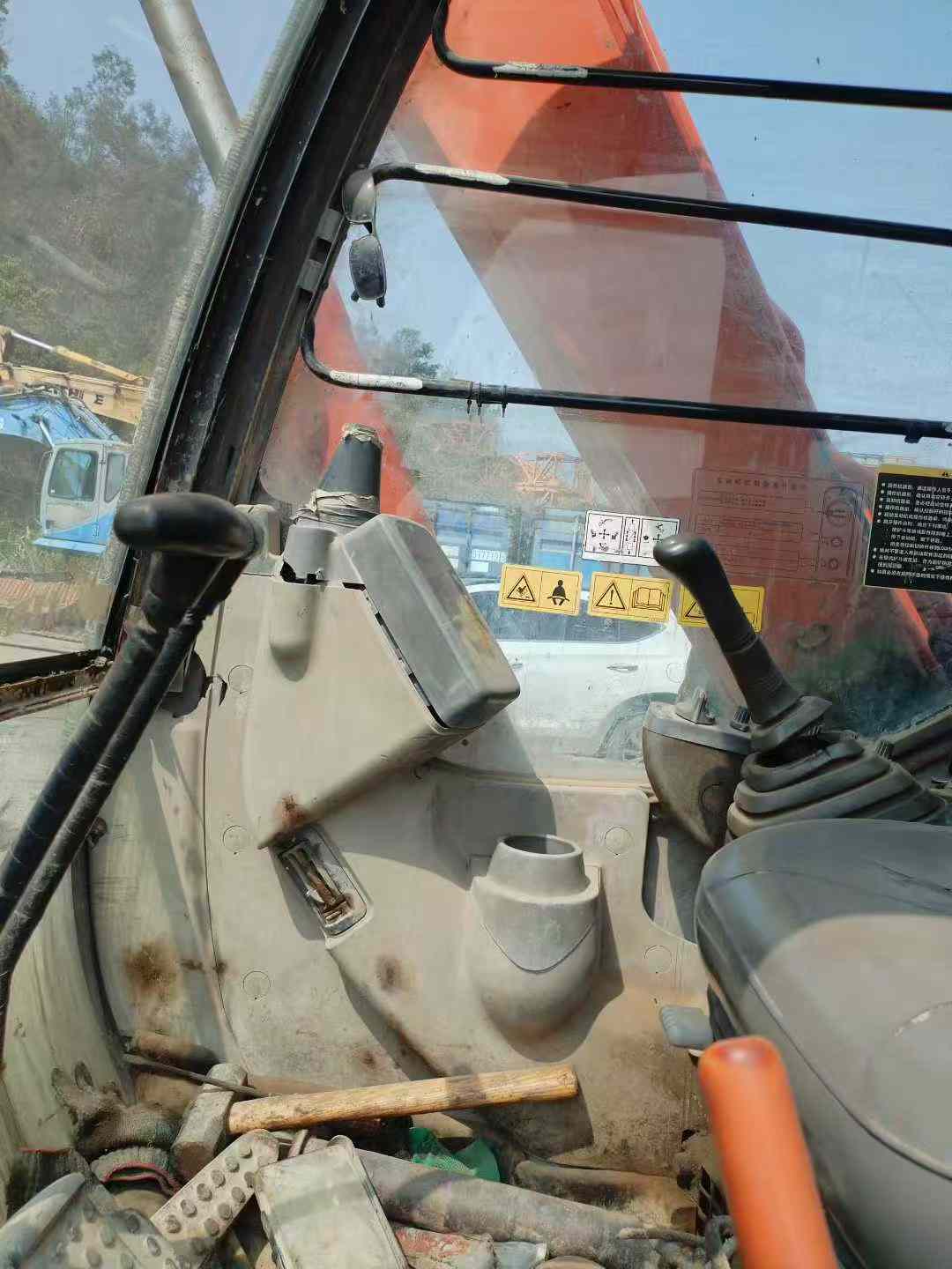 Buy Hitachi EX70 Used Excavator / 5