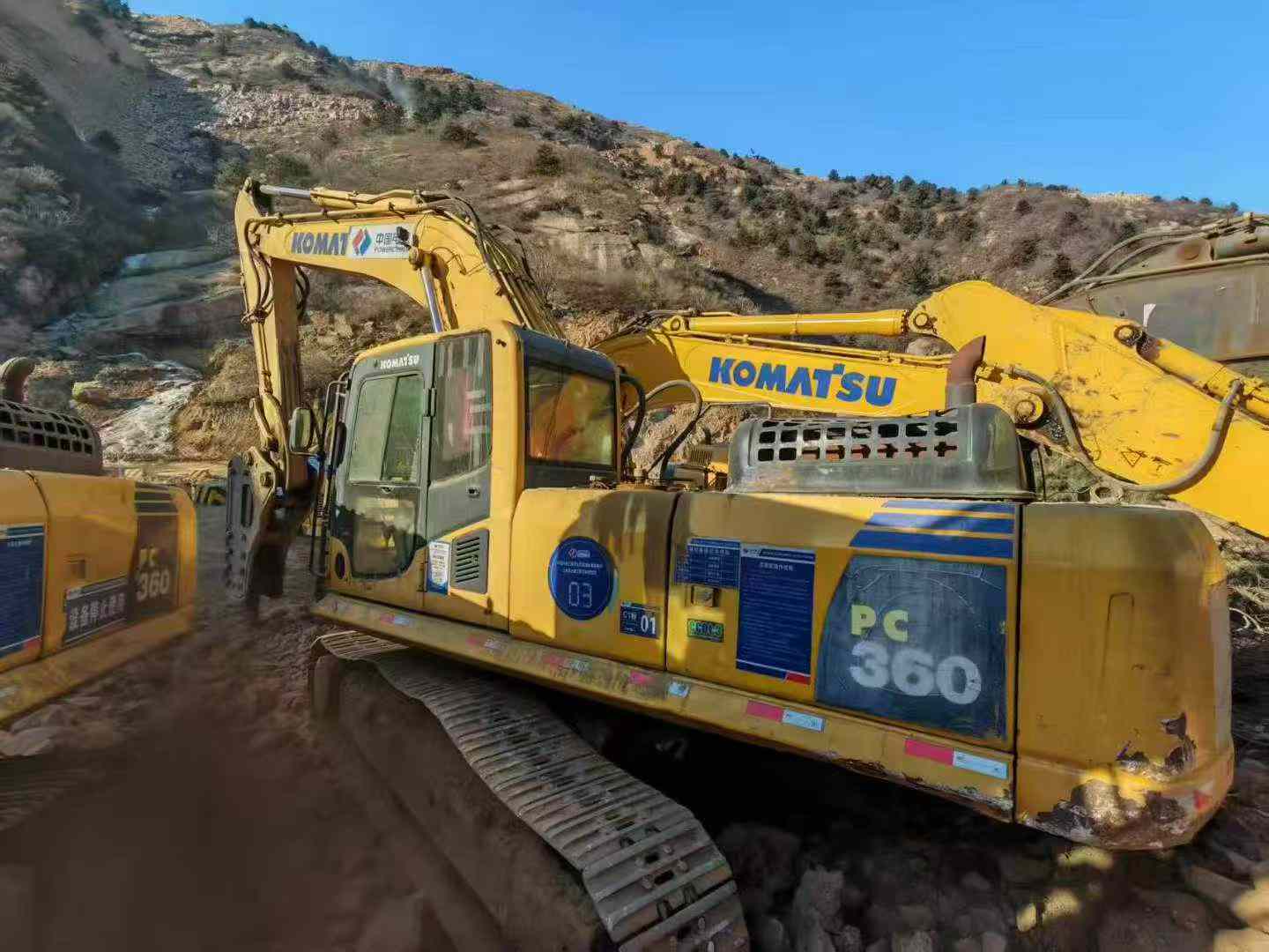 Buy Komatsu PC200-8 Used Excavator / 4