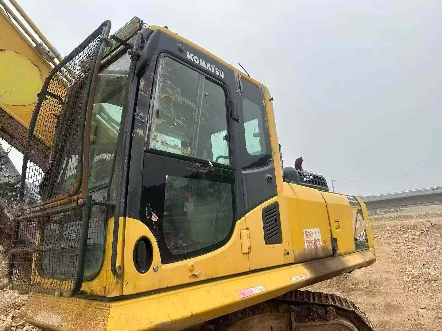 Buy Komatsu PC360-8M0 Used Excavator / 2