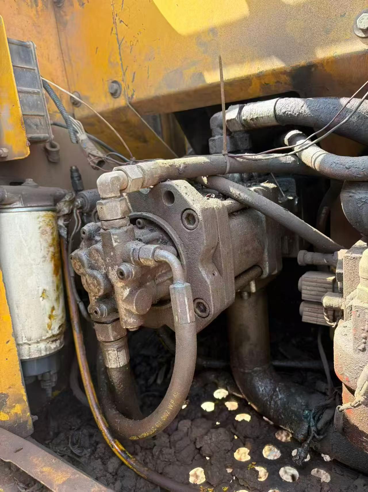 Used XCMG XE150 Excavator 2016 Model / 2