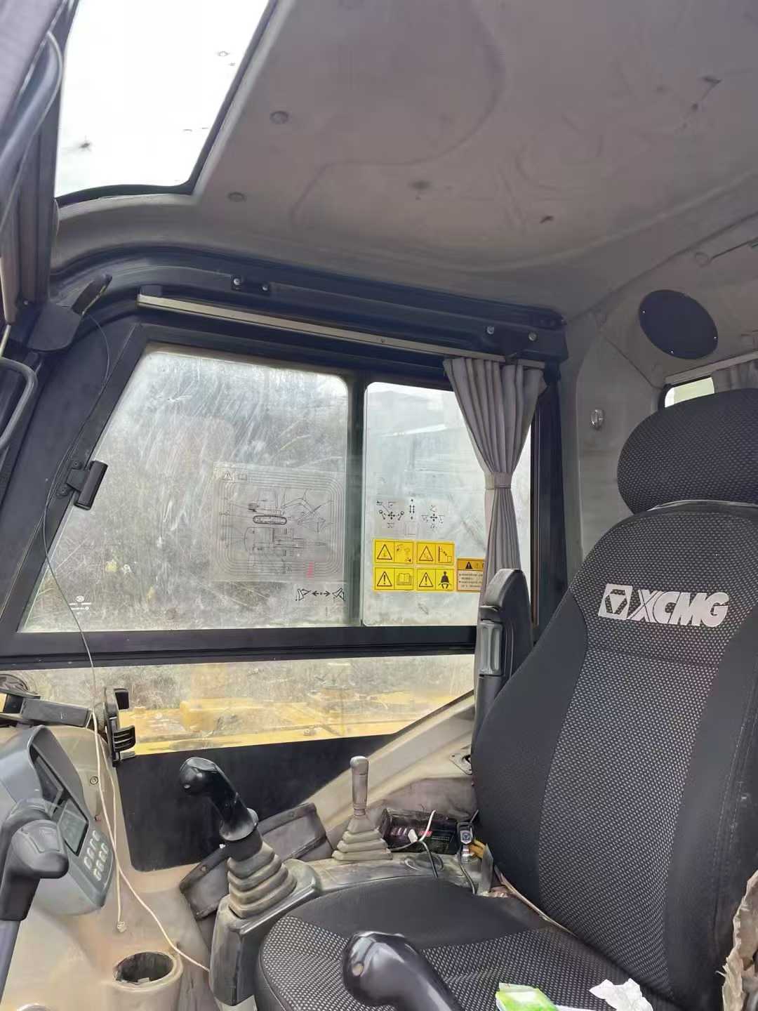 Used XCMG XE65D Excavator 2020 Model / 6