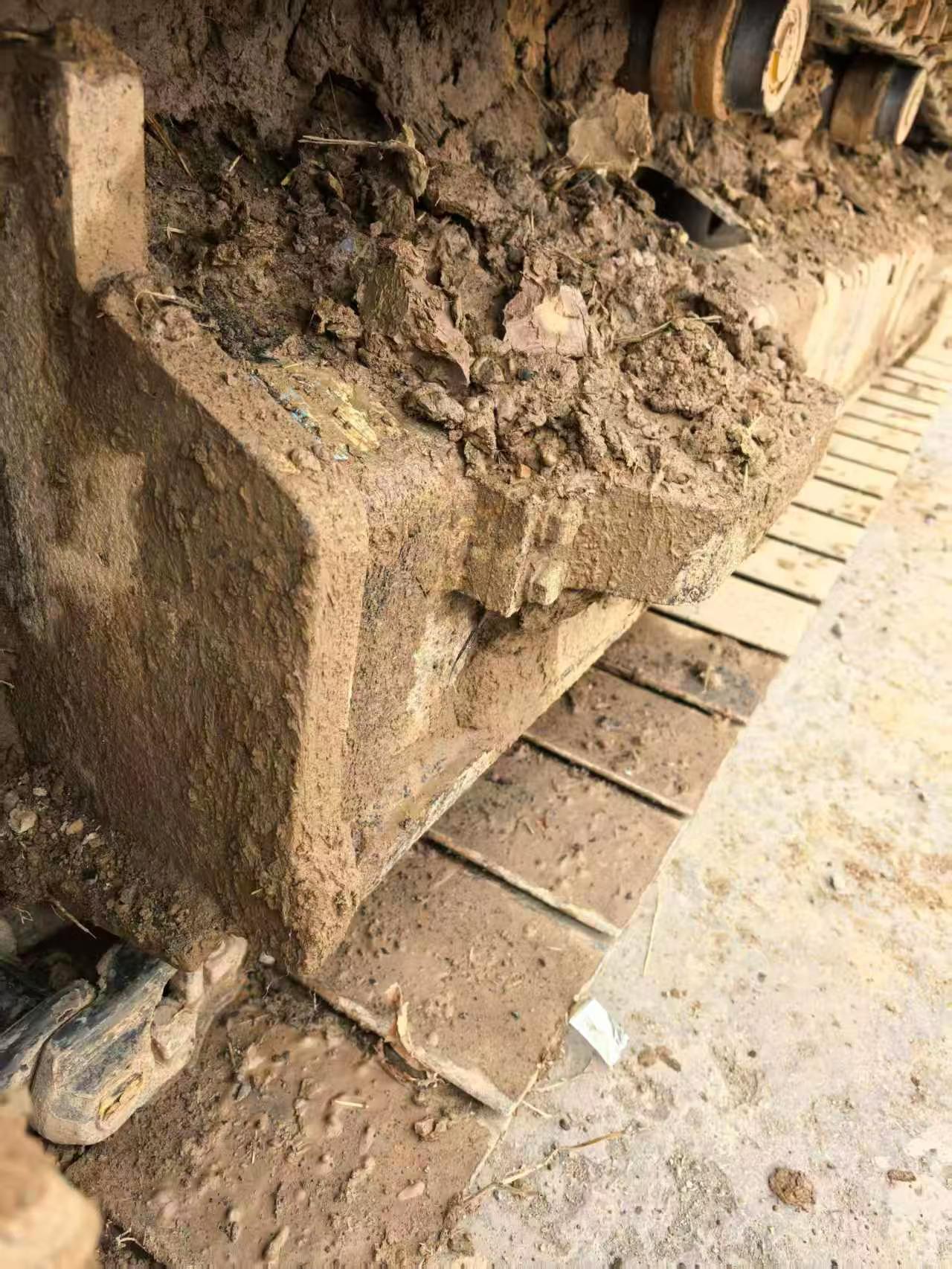 Buy Hitachi ZH200-5A Used Excavator / 7