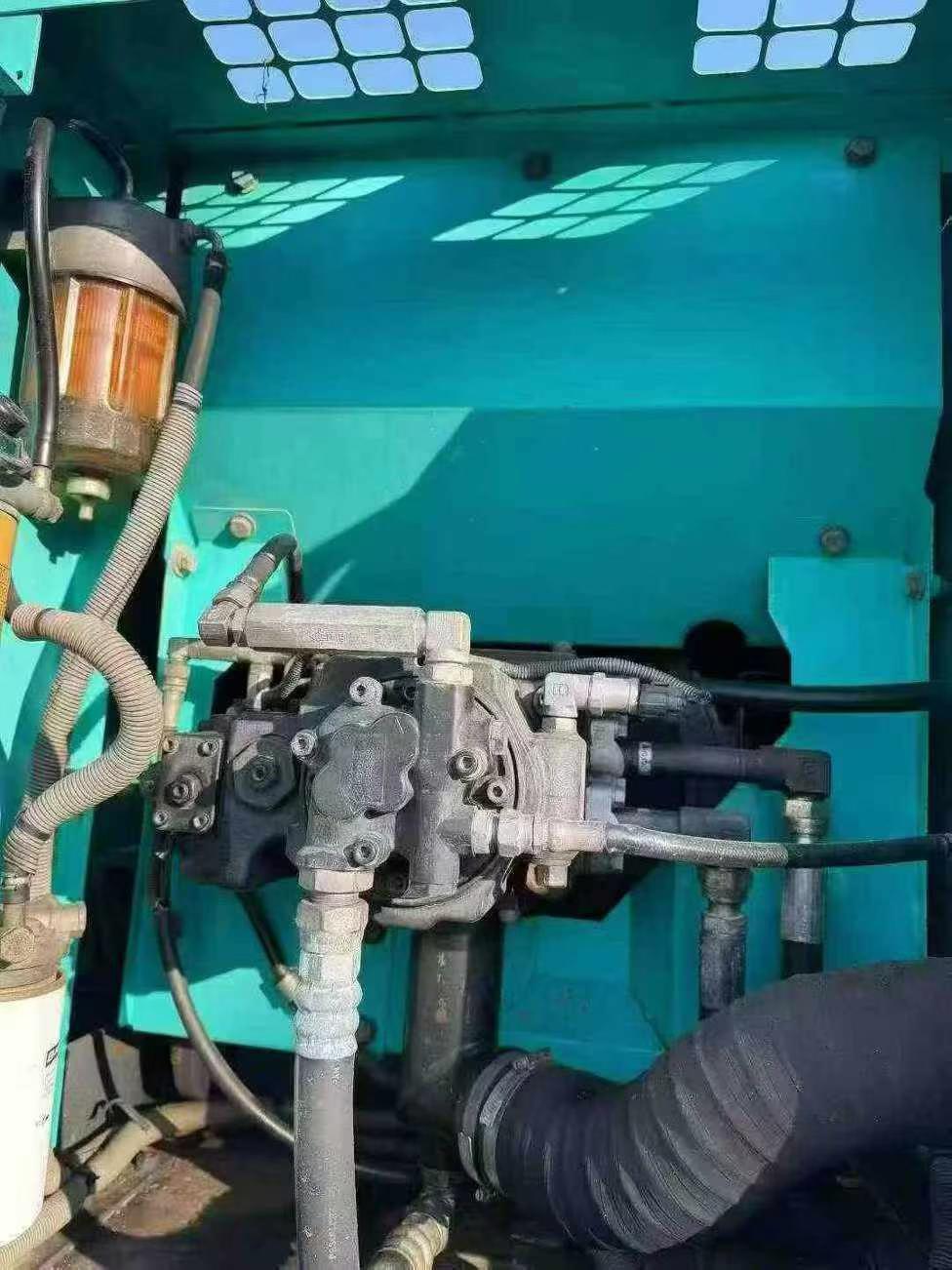 Buy Kobelco SK130 Used Excavator / 7