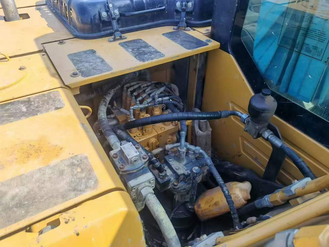 Buy Sany SY135 Used Excavator / 5