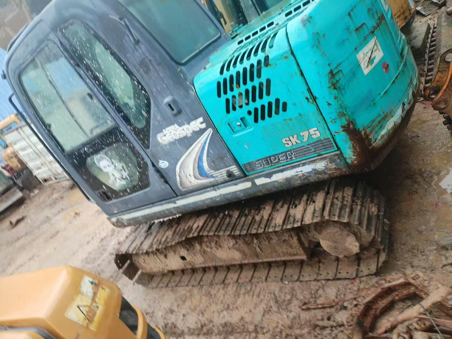 Used Kobelco SK75 Excavator 2015 Model / 4