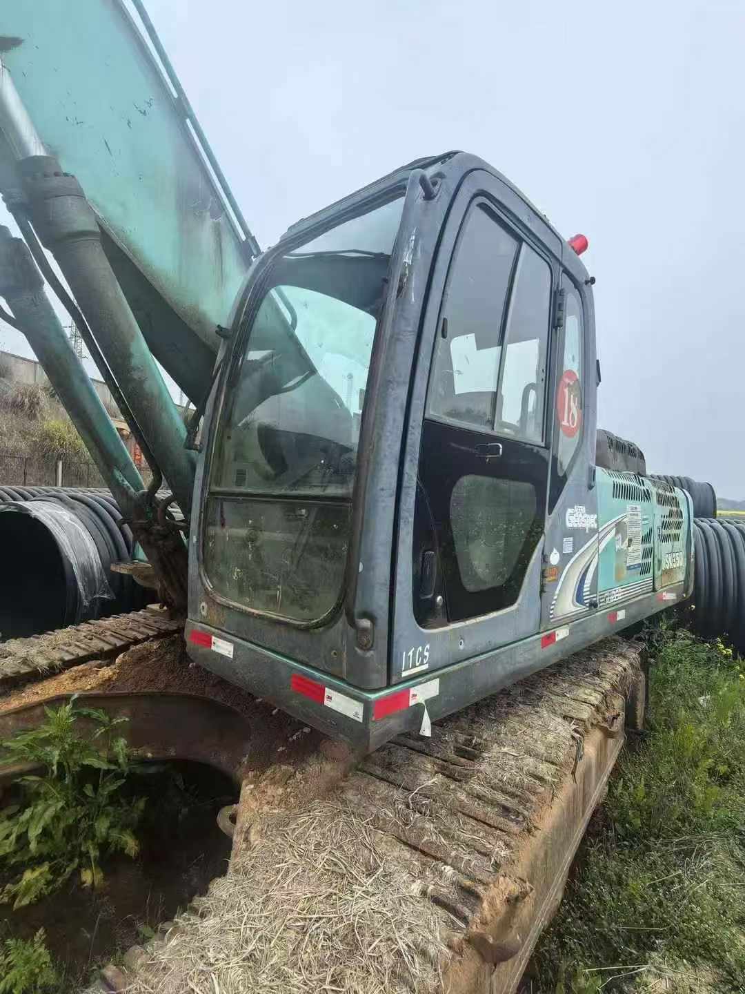 Used Kobelco SK350-8 Excavator 2011 Model / 3