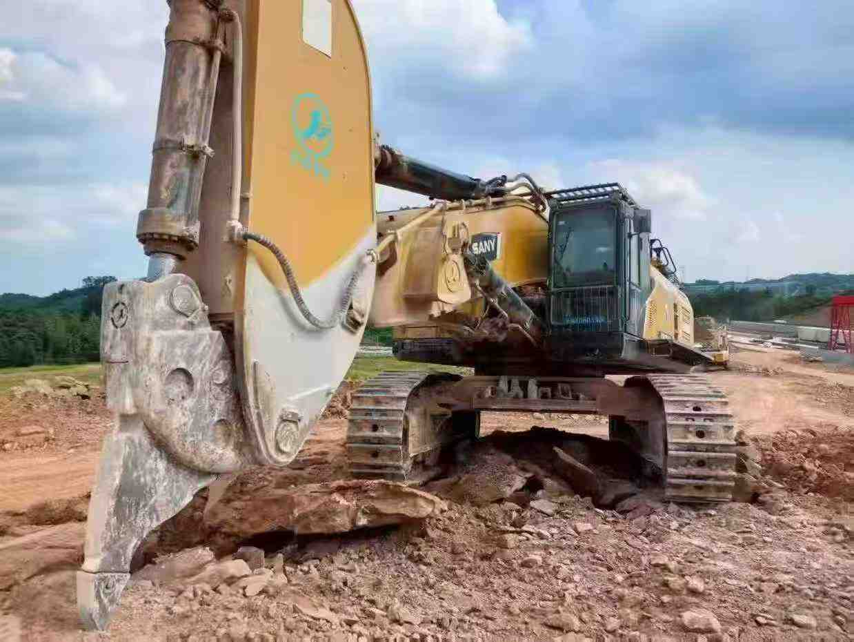 Used Sany SY950H Excavator 2021 Model / 3