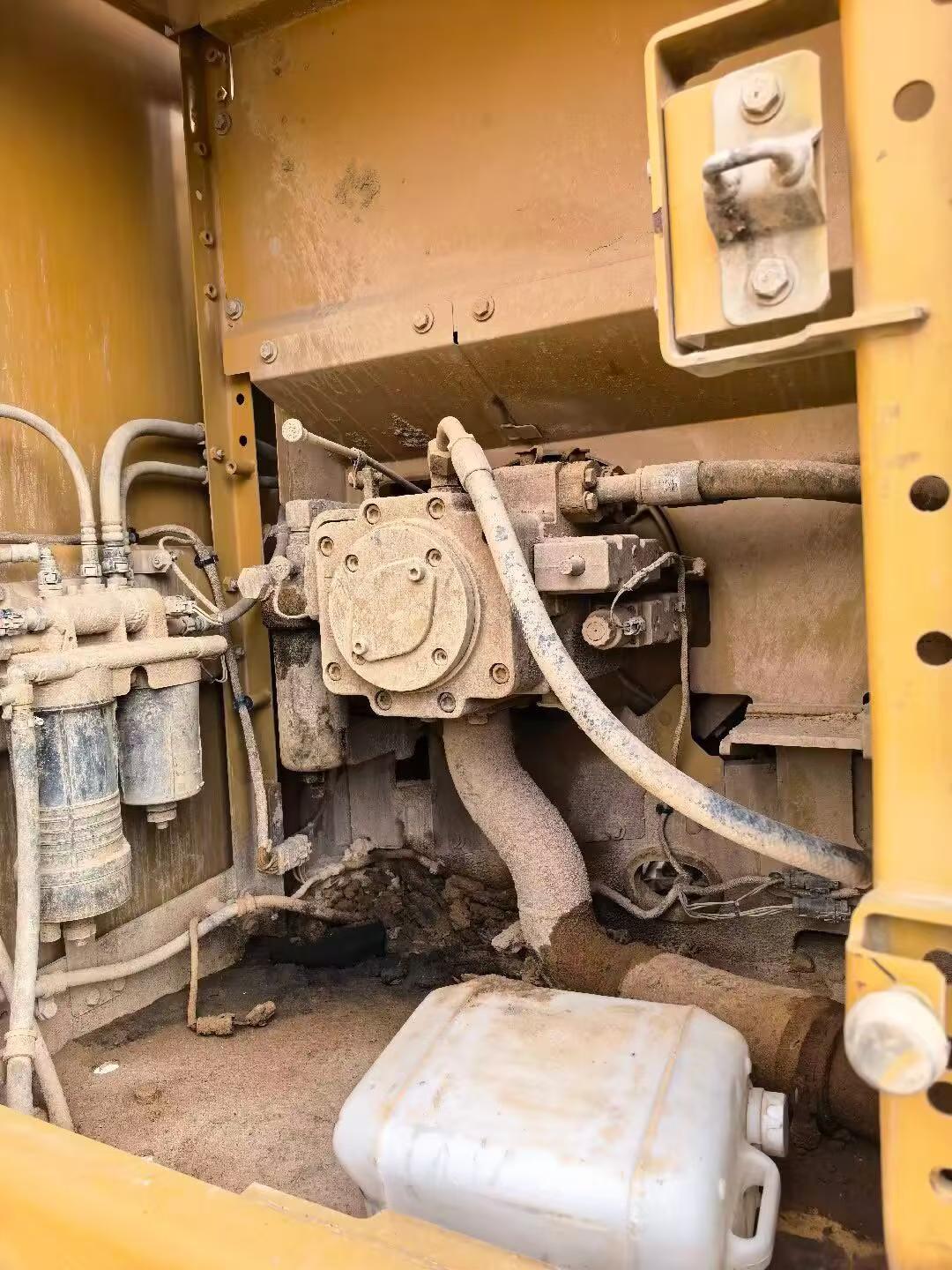 Buy Caterpillar 323 Used Excavator / 3