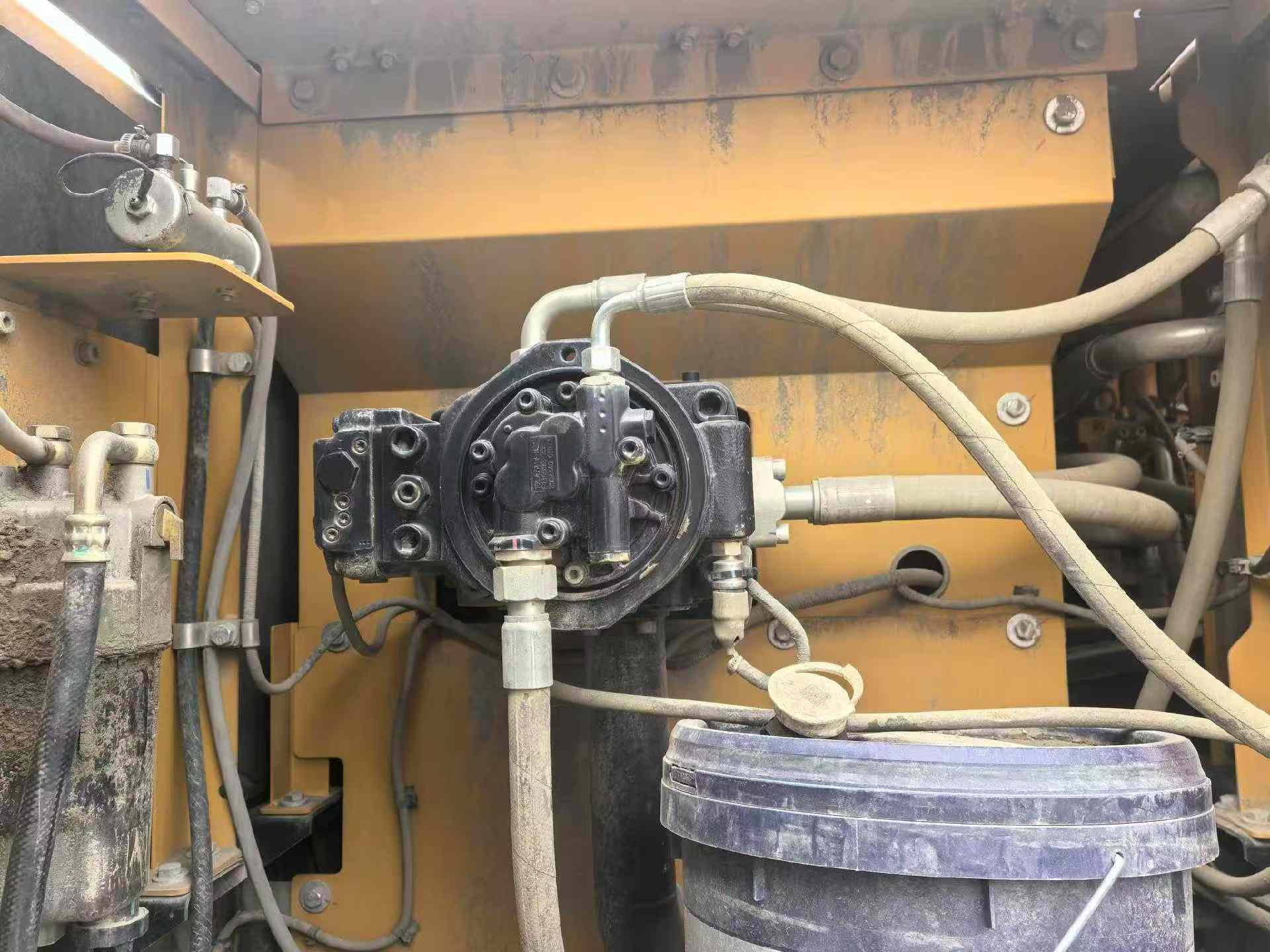 Used Sany SY245H Excavator 2016 Model / 5