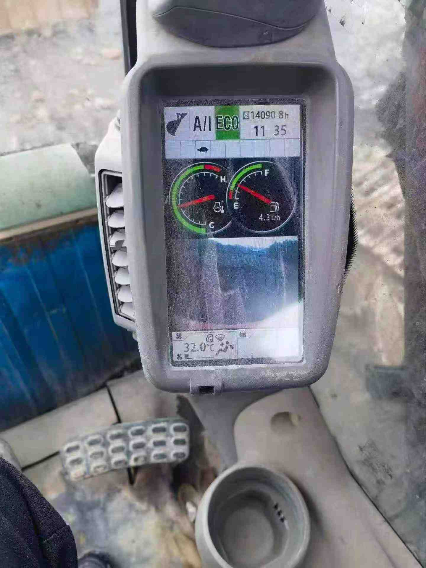 Used Hitachi ZX260-3G Excavator 2017 Model / 5