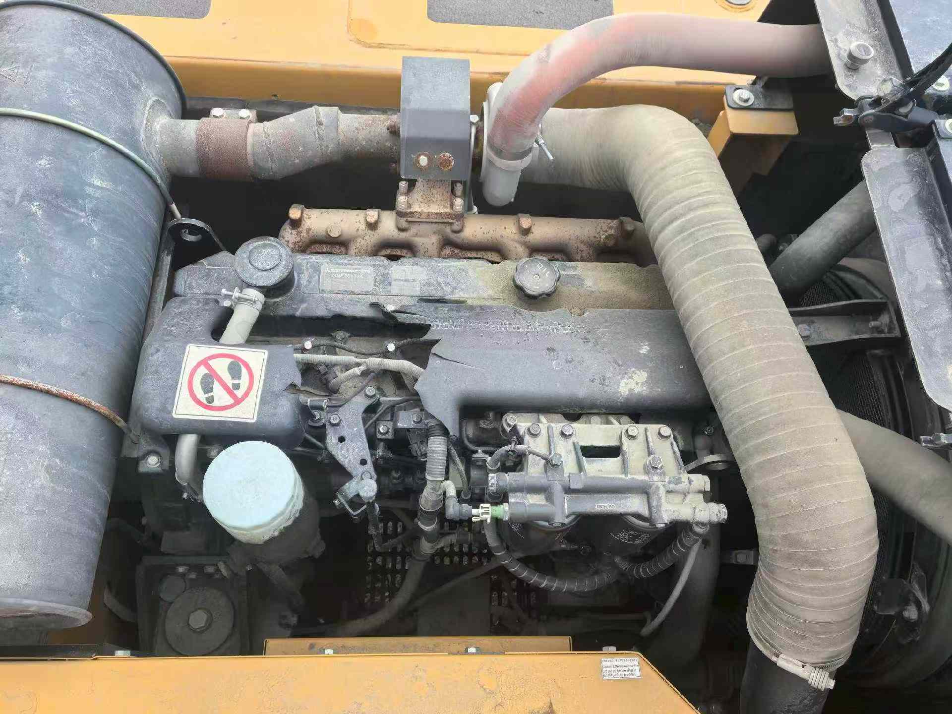 Used Sany SY245H Excavator 2016 Model / 6