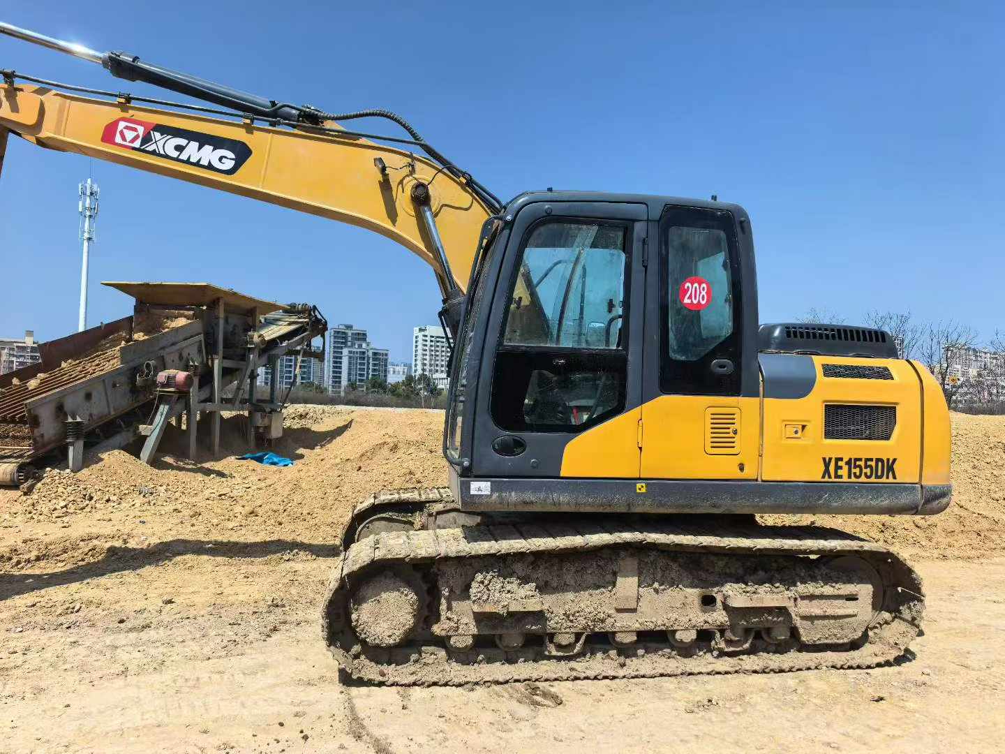 Used XCMG XE155D Excavator 2022 Model / 6