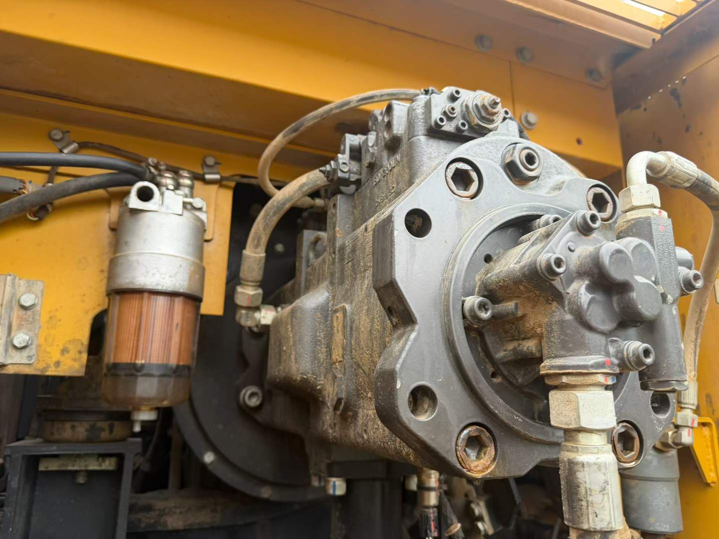 Used Sany SY375H Excavator 2019 Model / 4