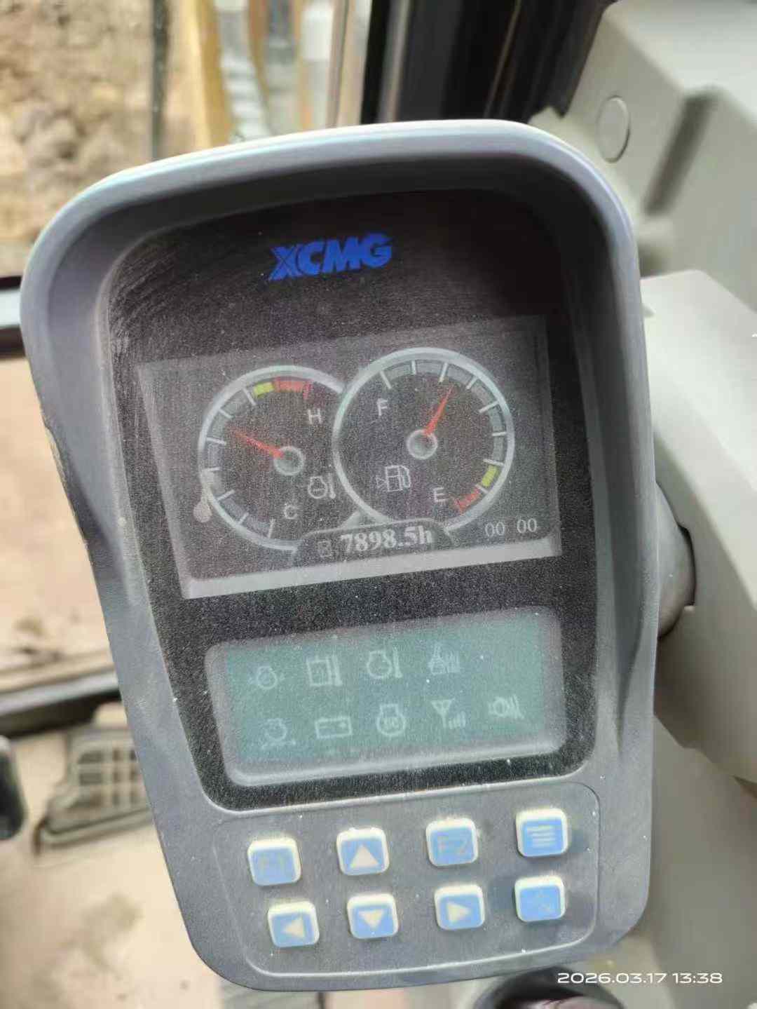 Used XCMG XE55D Excavator 2020 Model / 4