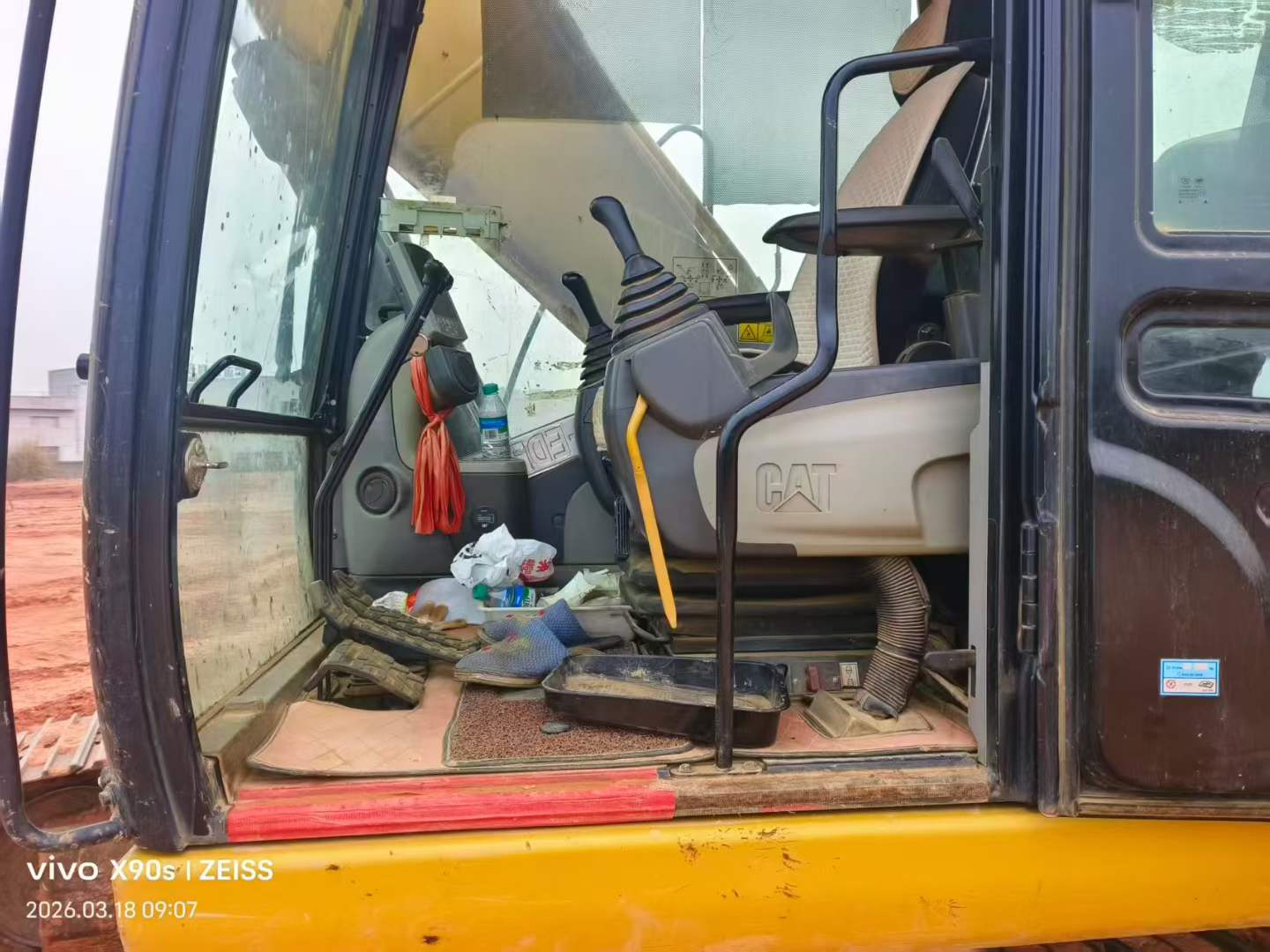 Used Caterpillar 323 Excavator 2017 Model / 9