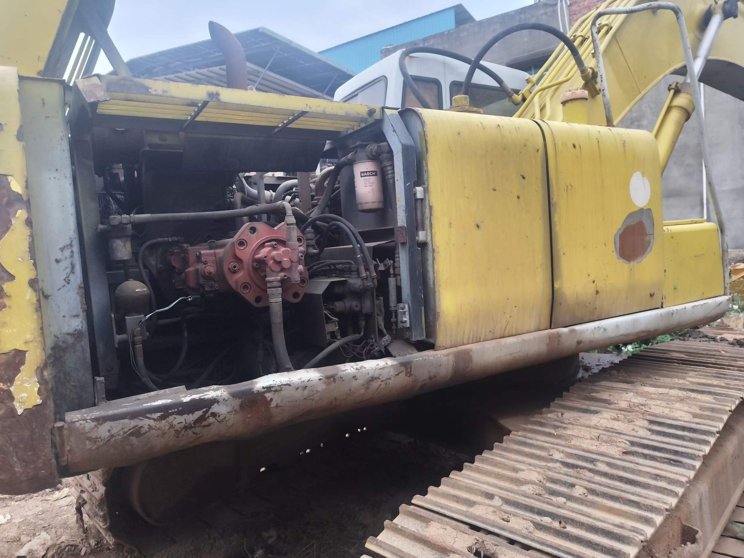 Used Sumitomo SH200 Excavator 2016 Model / 4