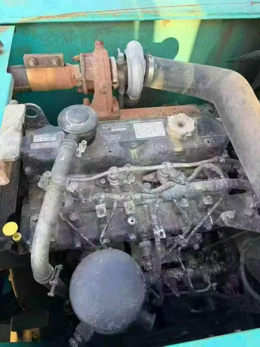 Buy Kobelco SK130 Used Excavator / 6