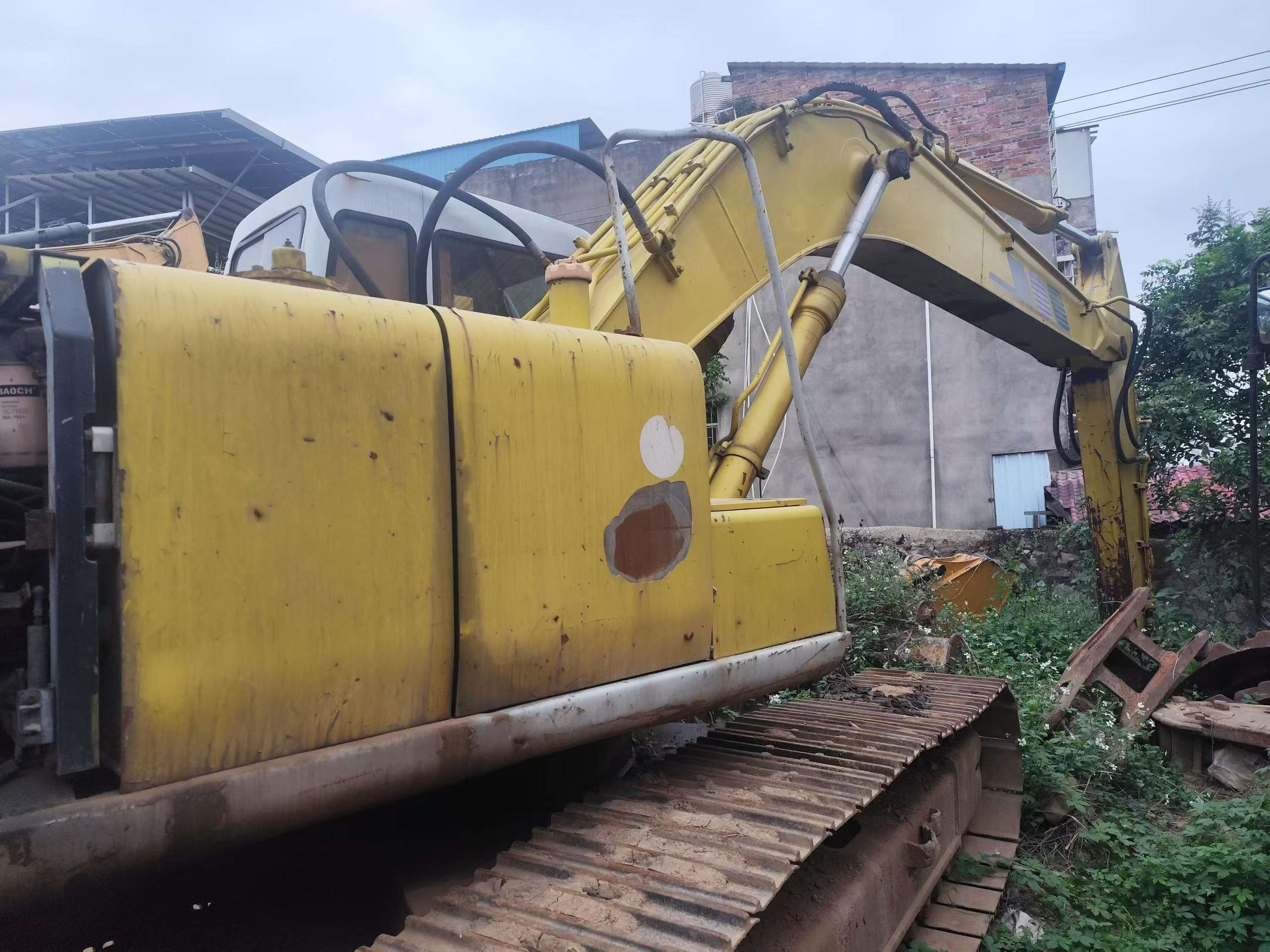 Used Sumitomo SH200 Excavator 2016 Model / 3