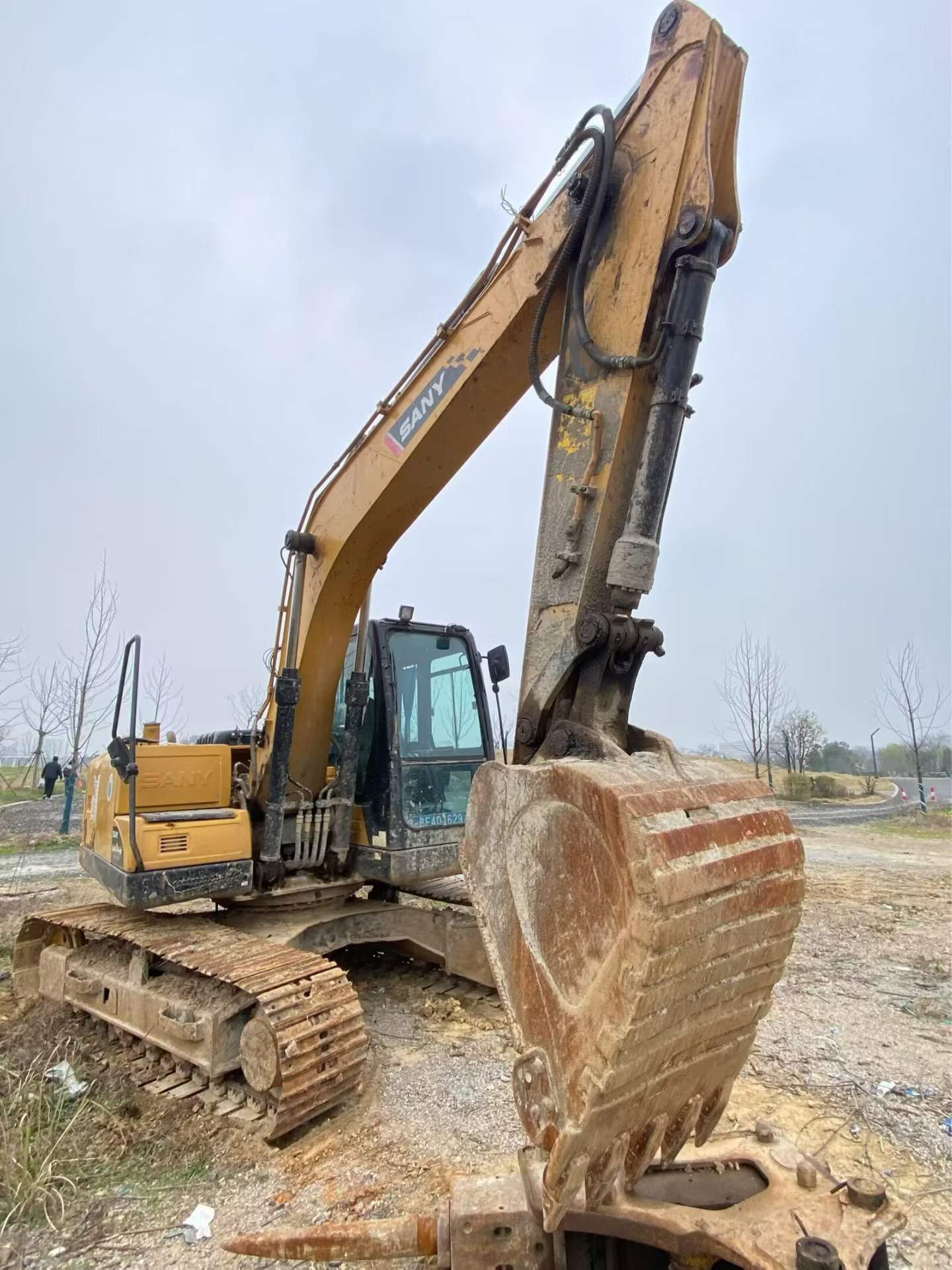 Buy Sany SY125C Used Excavator / 3