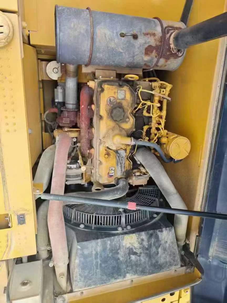 Used Caterpillar 320GC Excavator 2021 Model / 5