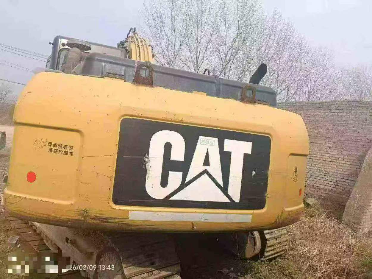 Used Caterpillar 320GC Excavator 2012 Model / 9