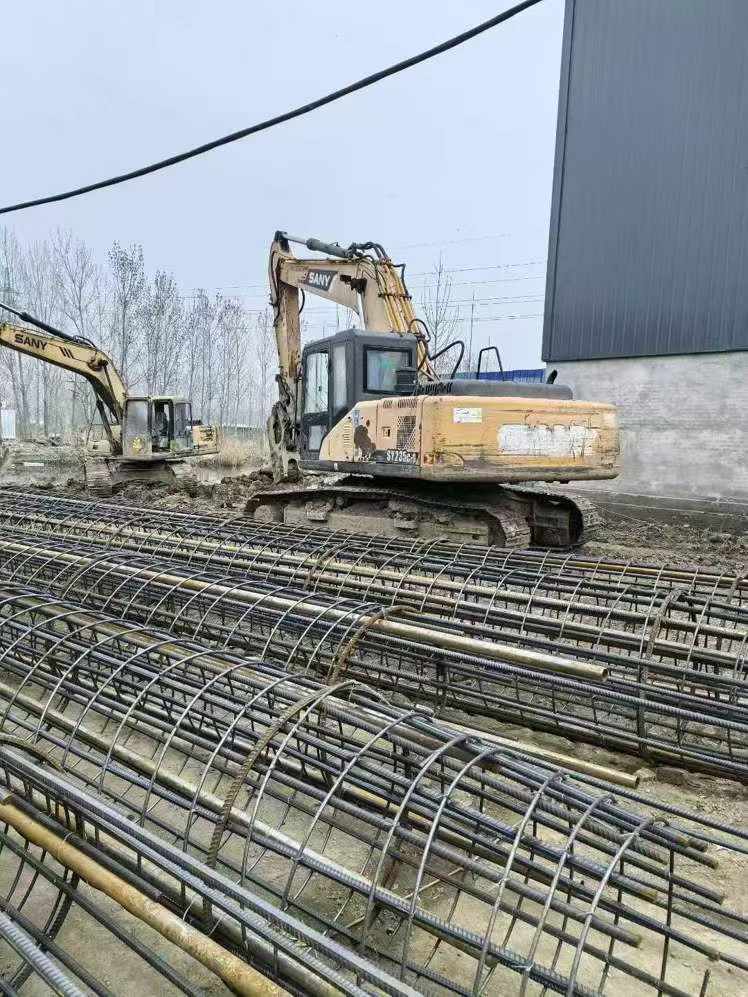 Used Sany SY215C-8 Excavator 2013 Model / 2