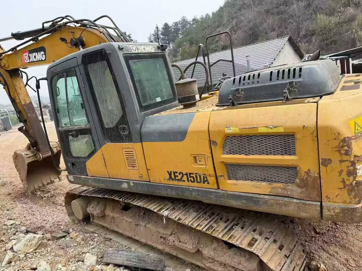 Used XCMG XE200 Excavator 2019 Model / 4