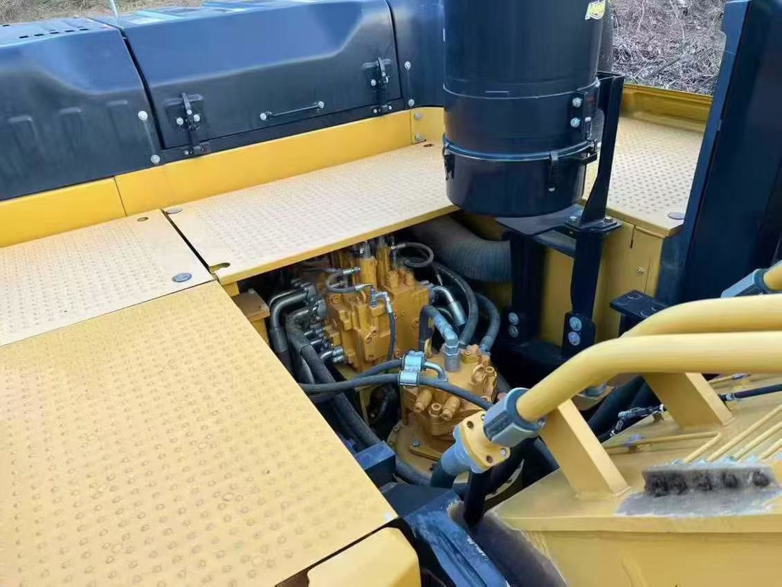 Used Sany SY550H Excavator 2022 Model / 5