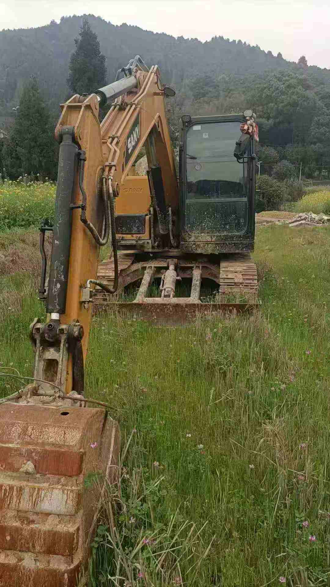 Buy Sany SY75 Used Excavator / 6