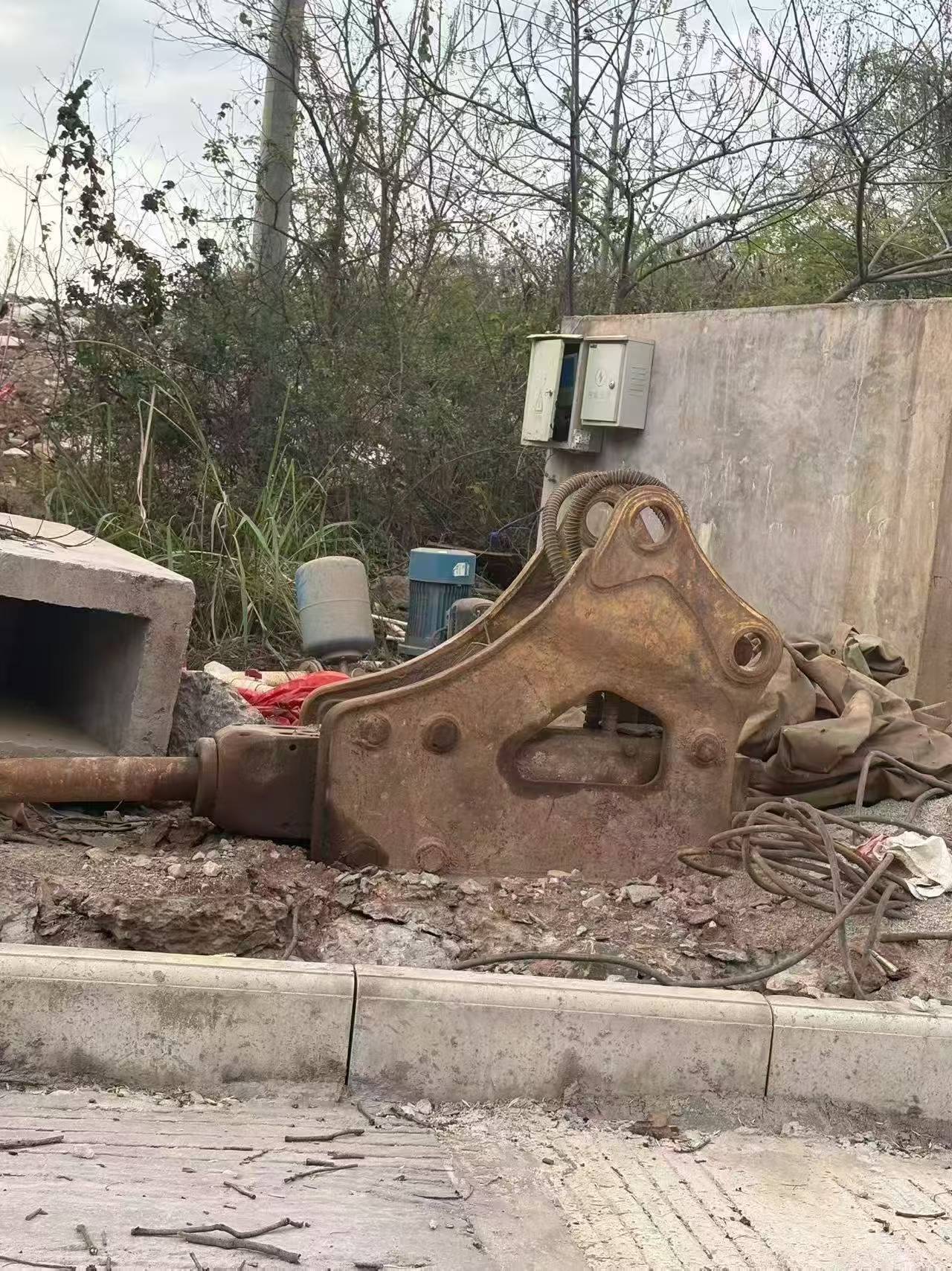 Used XCMG XE150 Excavator 2016 Model / 5